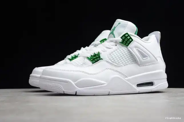 Air CT8527-113 Pine 4 Green Jordan 0510